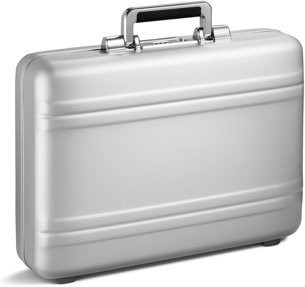 Amazon.com: ZERO Halliburton Classic Aluminum 3.0 Medium Briefcase